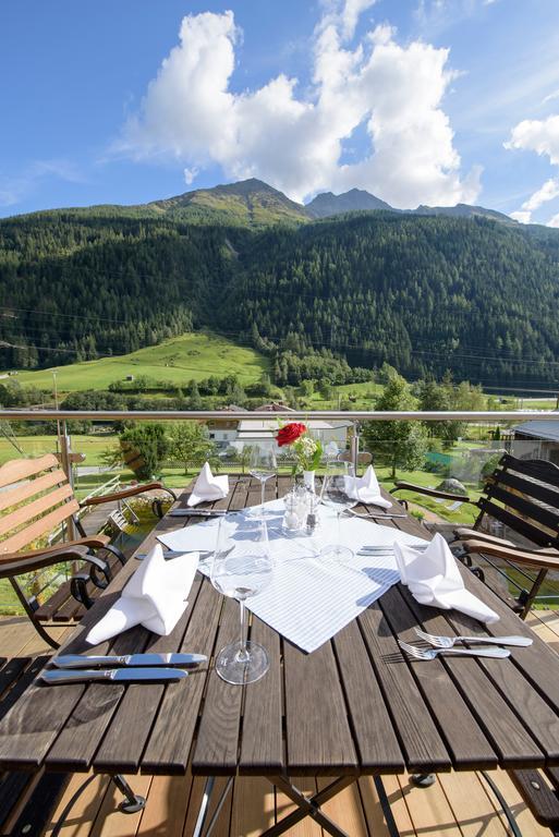 Hotel Traube Pettneu am Arlberg Zewnętrze zdjęcie